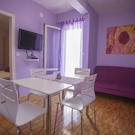 Neda Pensionat 3*