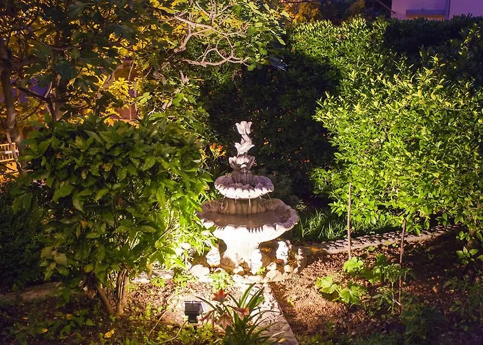 Pensionat Neda Makarska